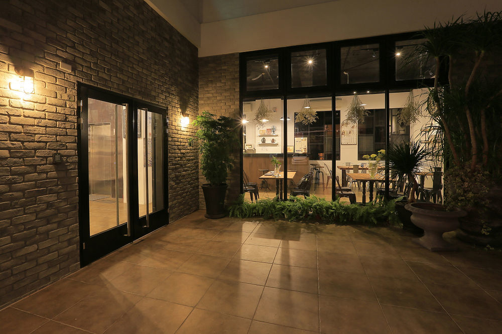 Backpacker 41 Hostel - Taichung Exterior foto